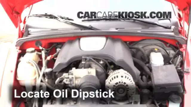 2004 Chevrolet SSR 5.3L V8 Oil Check Oil Level